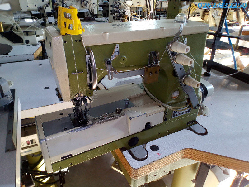 Rimoldi 171-10-2MD-04 558-10 chain stitch machine